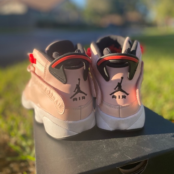 Jordan 6 Rings (GS) - Picture 3 of 5